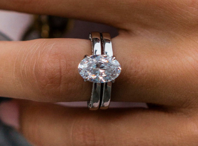The Poppy Ring (3 Carat)