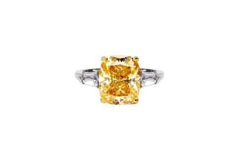 The Anastasia Ring (2.6 Carat)