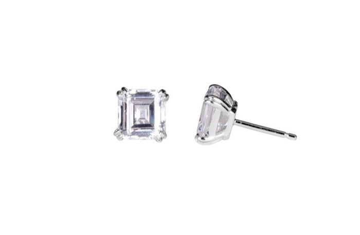 The Wren Studs (2.5 Carat)