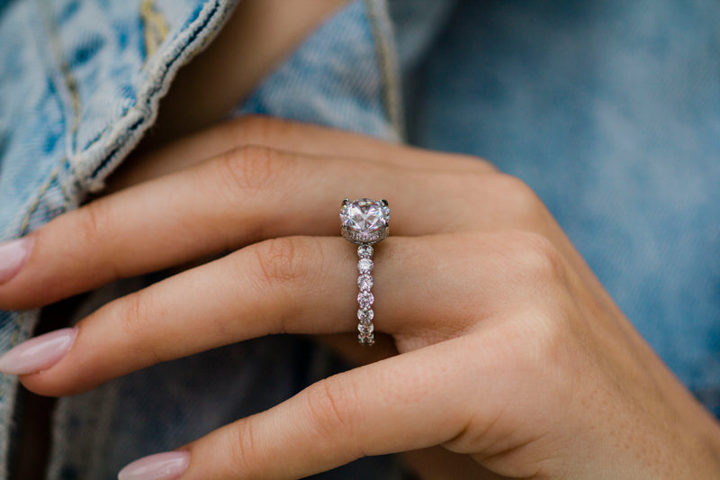 2.75 carat diamond ring on hand Outlet