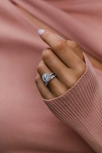 The Elsa Band (2 Carat)