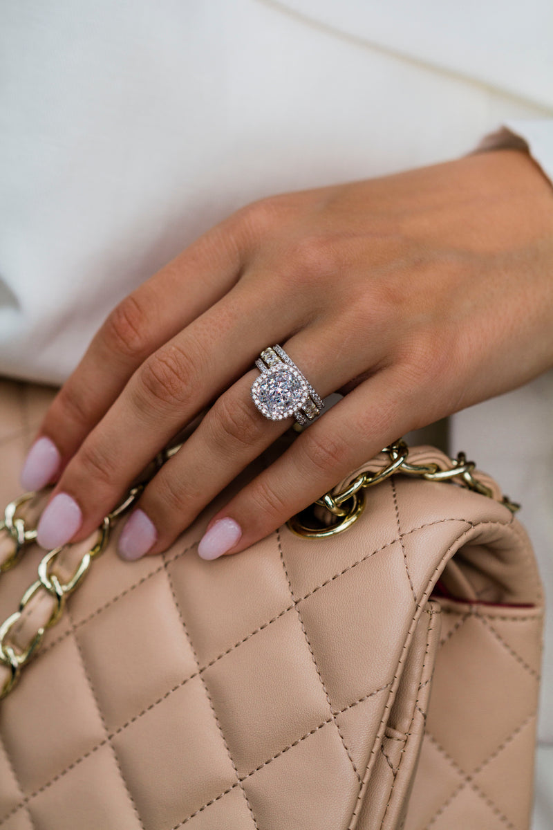 The Elsa Band (2 Carat)
