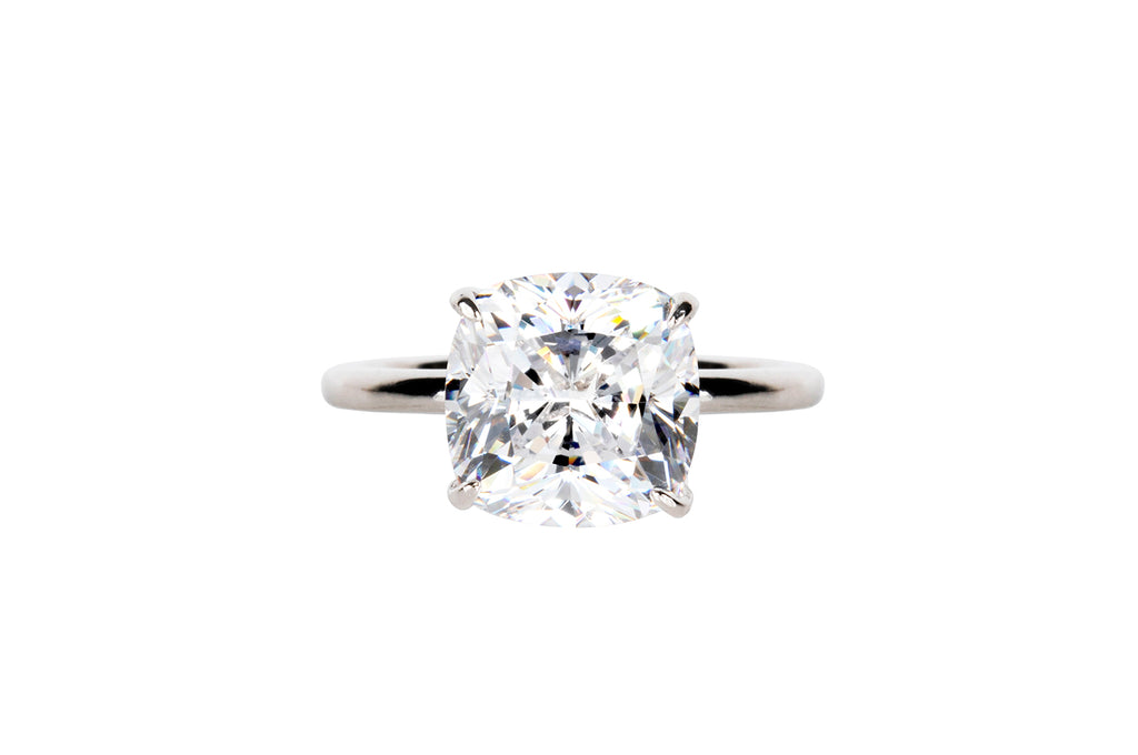 The Mila Ring (3 Carat)